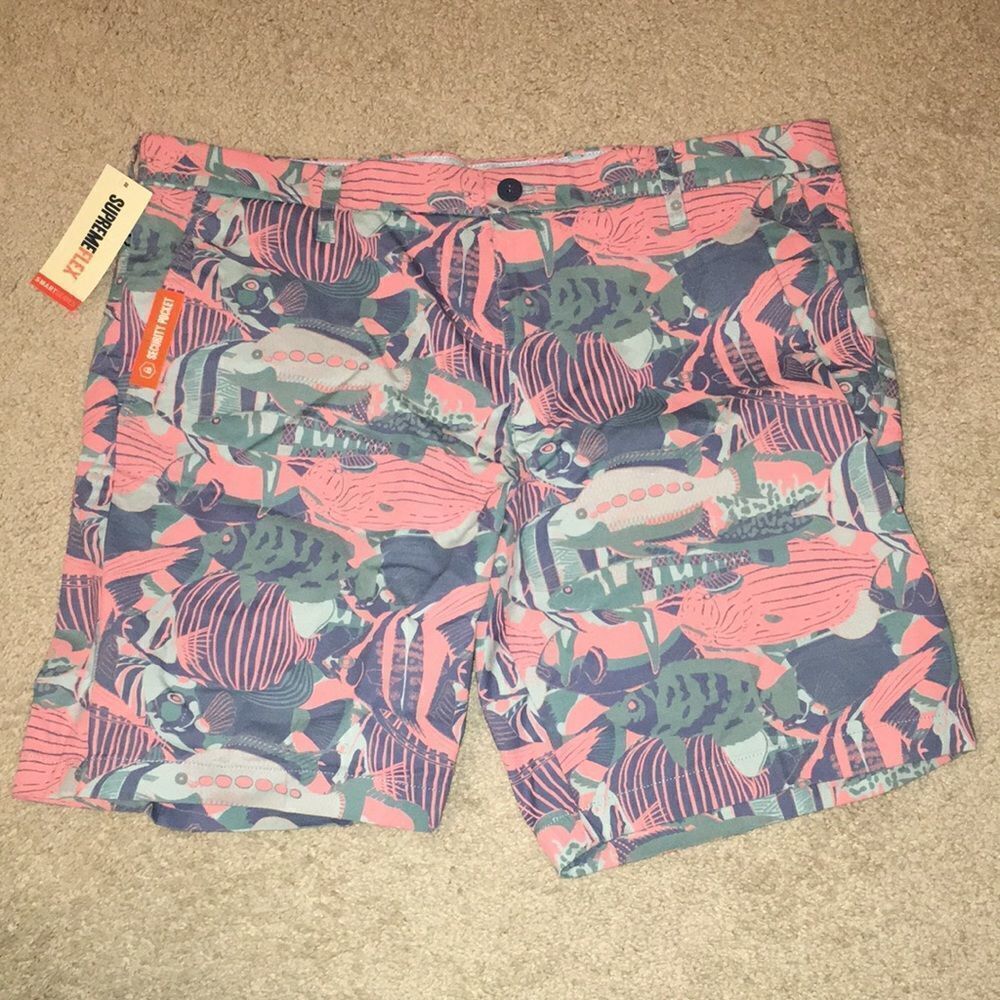 Ultimate Supreme Flex Fish Aquarium Beach shorts